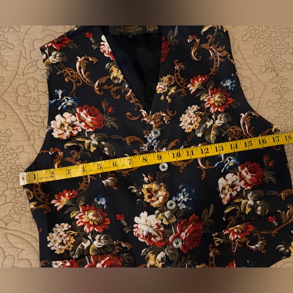 Vintage Classiques For Nordstrom Black Floral 100% Silk Button-Up Vest, Size S - Picture 7 of 11